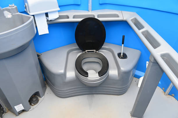 Porta potty rental for outdoor events in Chesterfield, IN
